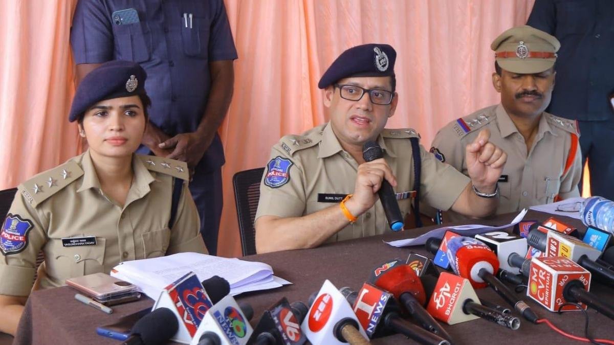 Major Cyber Fraud in Khammam: 18 Arrested in ₹547-Crore Scam Major Cyber Fraud in Khammam: 18 Arrested in ₹547-Crore Scam